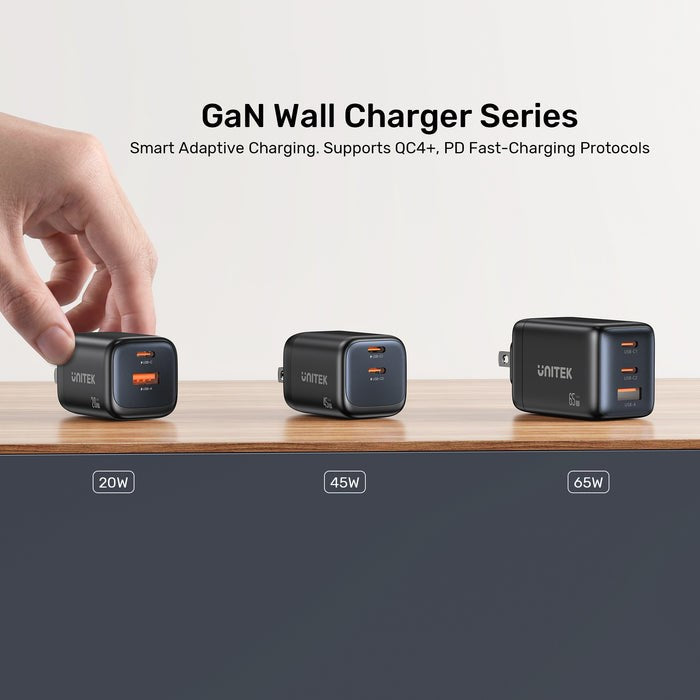 UNITEK Zeno Universal Black AC Fast charging Indoor