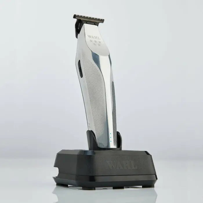 WAHL HI-VIZ Trimmer White - Hair clippersAGD-STR<<<Home Appliance - ProductsAGD<<<ActionPL