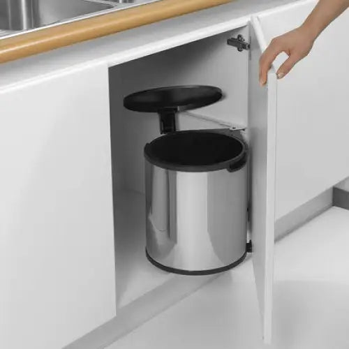WASTE BIN 15L BRABANTIA - Кошове и торби за отпадъци<<<Домашни потреби<<<Кухня<<<Praktiker