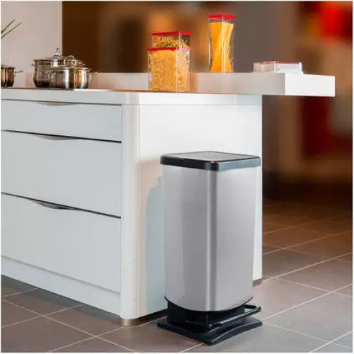 WASTE BIN 40L PASO ROTHO - Кошове и торби за отпадъци<<<Домашни потреби<<<Кухня<<<Praktiker