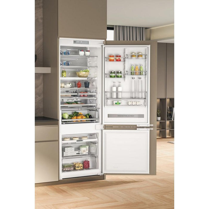 Built-in refrigerator Whirlpool WH SP70 T242 P
