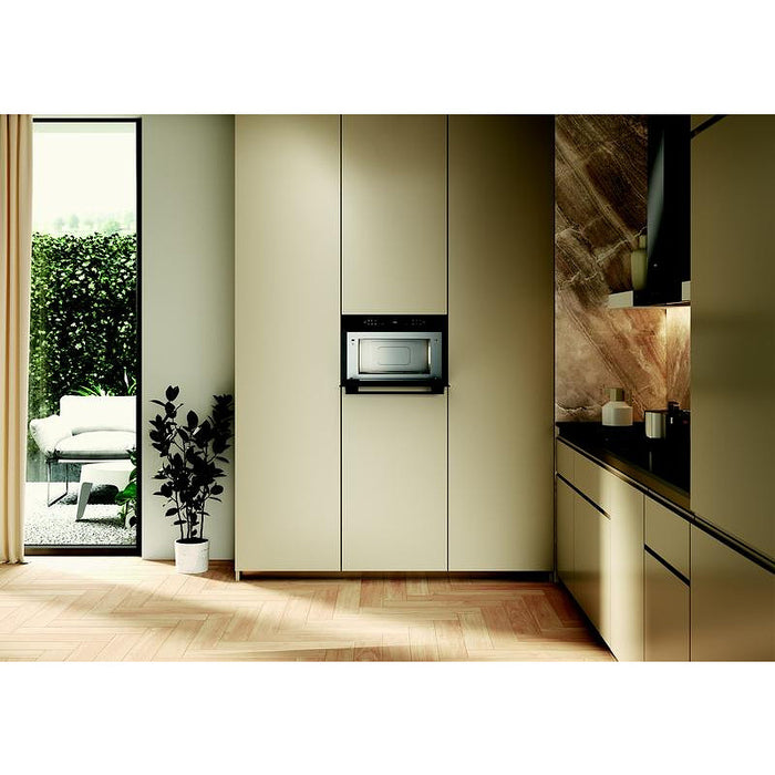 Built-in microwave WHIRLPOOL WMD7O4TB, 31 l, Grill