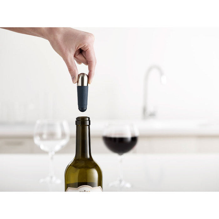WINE STOPPER 2PCS STEEL JOSEPH JOSEPH - Аксесоари за сервиране и прибори за хранене<<<Домашни