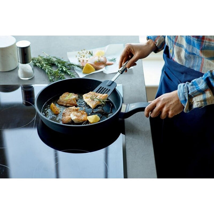 Frying pan WMF 0576284291 PermaDur Premium 28 cm, Diameter 28 cm.