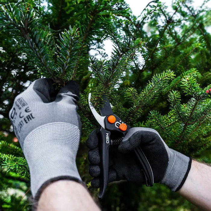 WORK GLOVES SIZE 10 NEO - Ръкавици<<<Работно облекло<<<Инструменти и железария<<<Praktiker