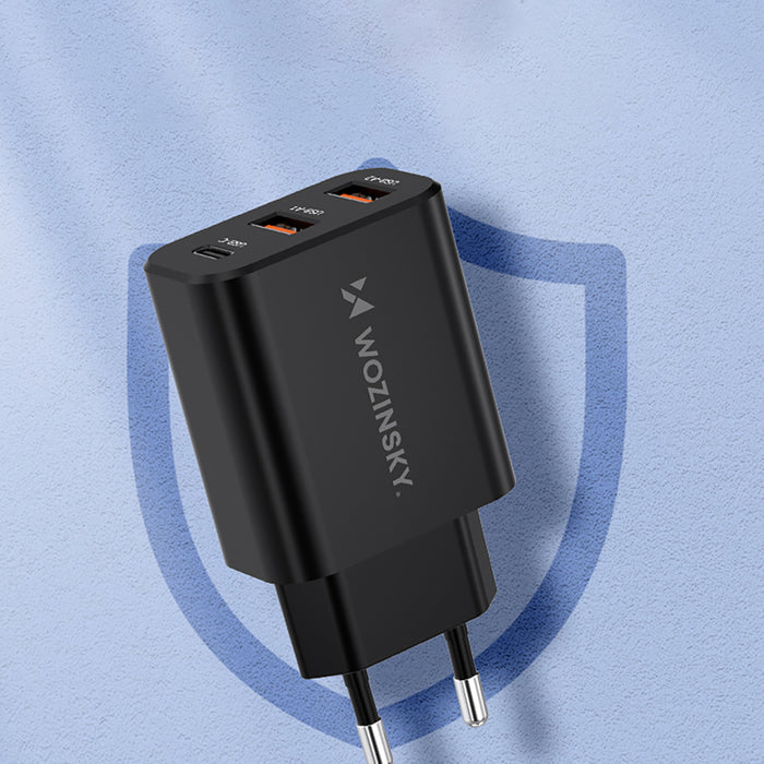 Wozinsky CWCUCB 30W USB-C / 2 x USB-A wall charger - black