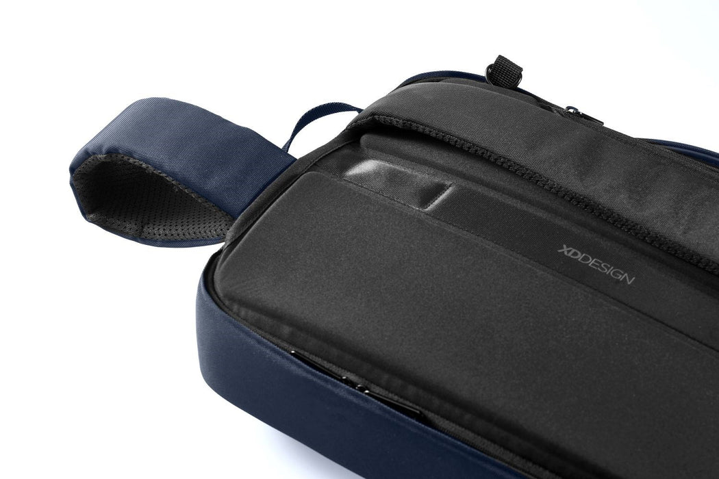 XD DESIGN ANTI-THEFT BACKPACK / BRIEFCASE BOBBY BIZZ 2.0 NAVY P/N: P705.925