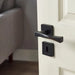 YALE VERONA DOOR HANDLE - Обков за врати<<<Обков<<<Мебели и интериор<<<Praktiker&&&Обков за врати<<<Врати и