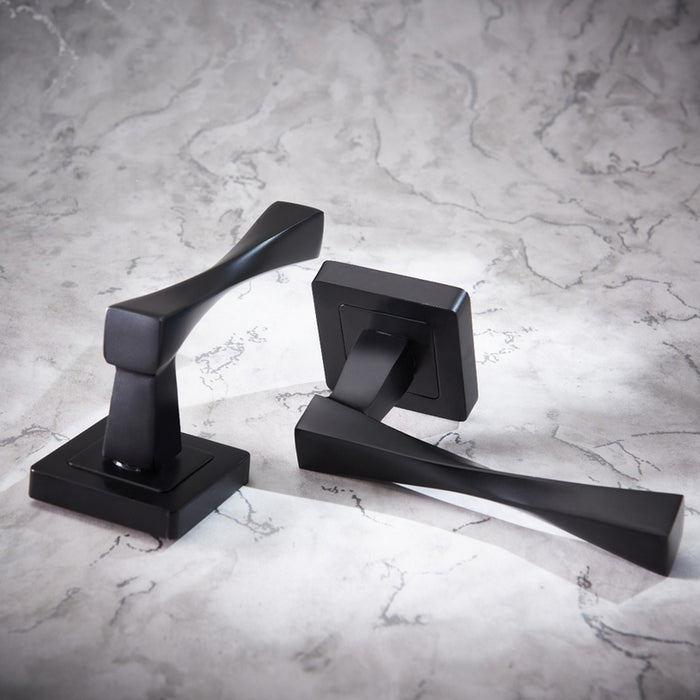 YALE VERONA DOOR HANDLE